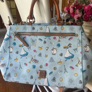 2021 Disney Parks Be Our Guest Food and Wine Festival Dooney and Bourke Sat hel